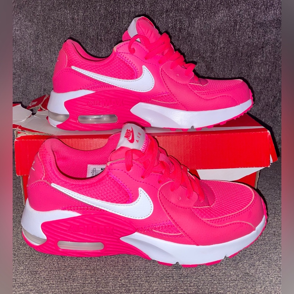 New Women’s Nike Air Max Excee Shoes
